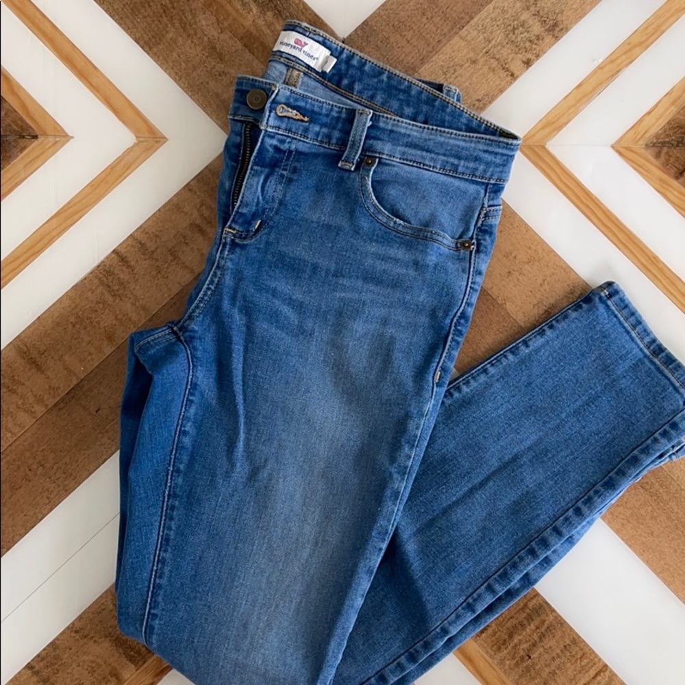 Vineyard vines jeans